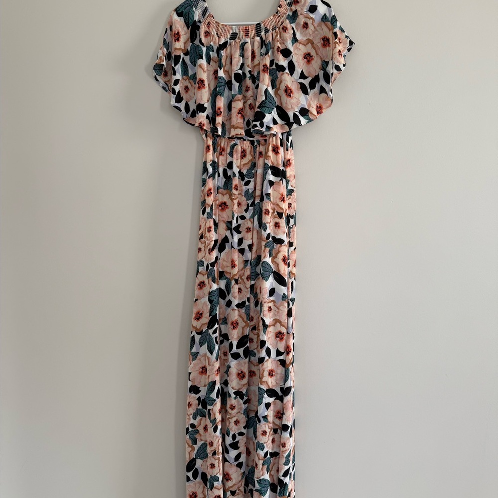 Floral Maxi Dress with Ruffle Sleeves